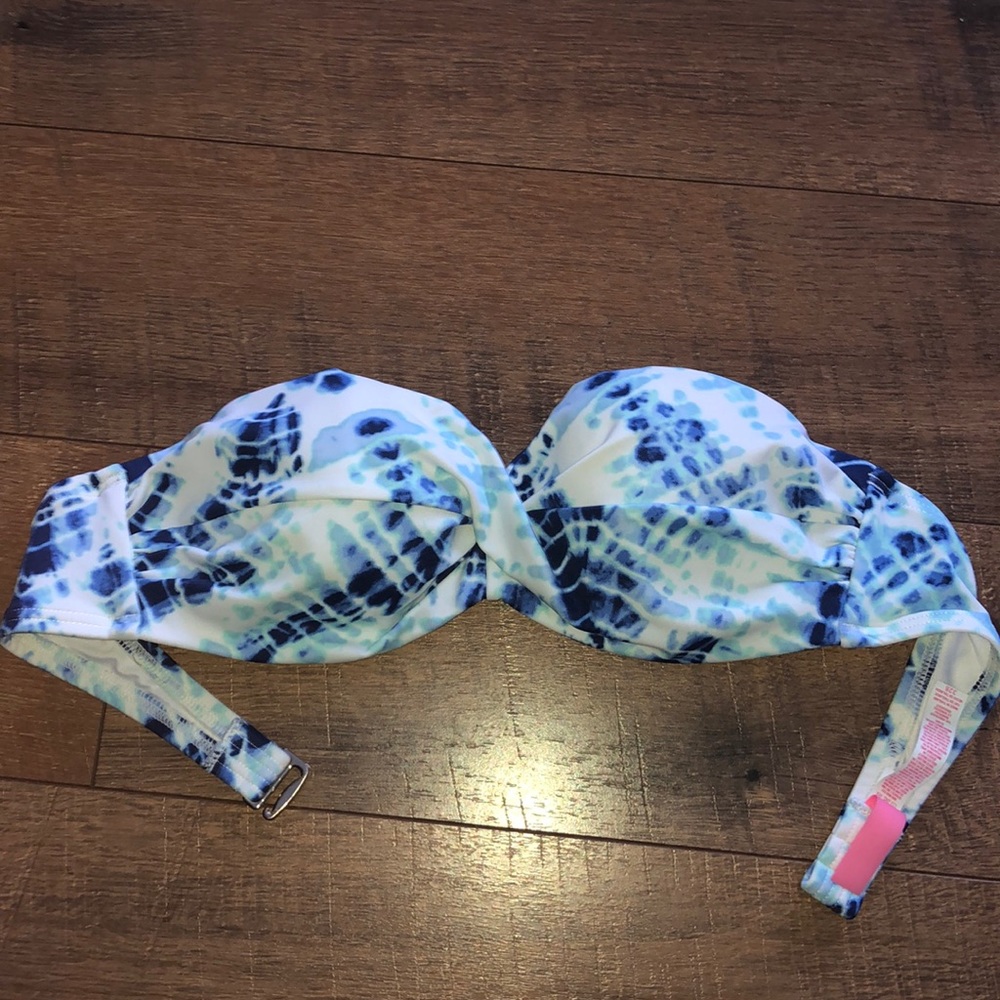 Strapless bathing suit top